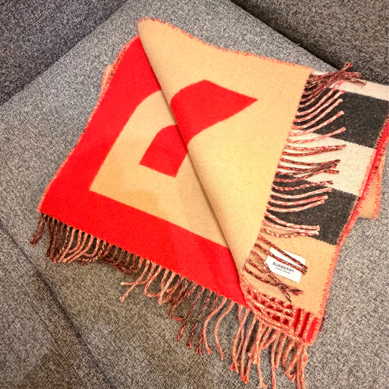 BURBERRY雙面大格紋圍巾-2