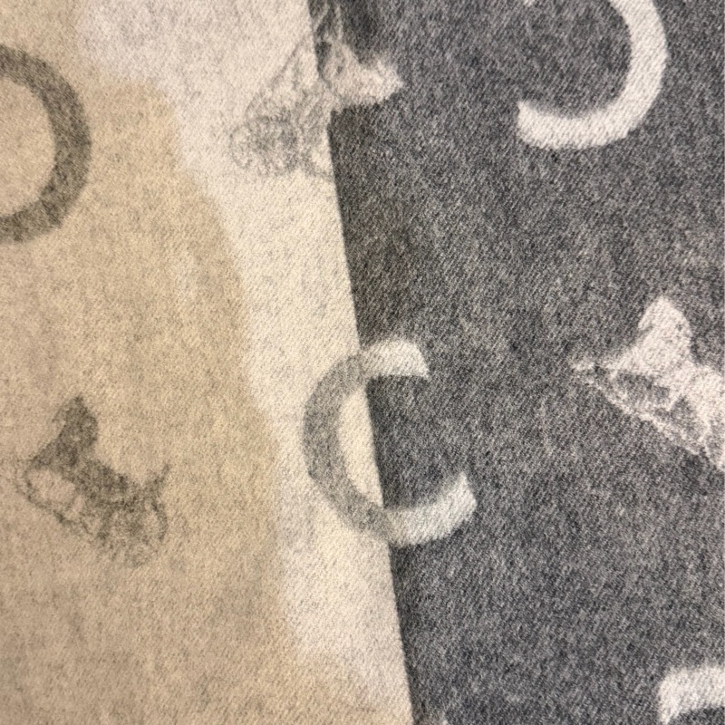 全新品CELINE 圍巾-3