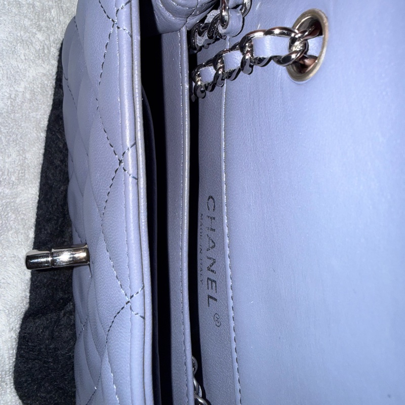 CHANEL CLASSIC FLAP EXTRA MINI-12