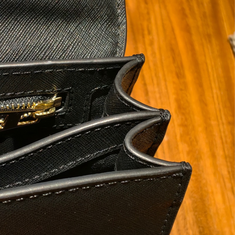 經典款 Tory Burch Emerson 黑金防刮鏈條包-11