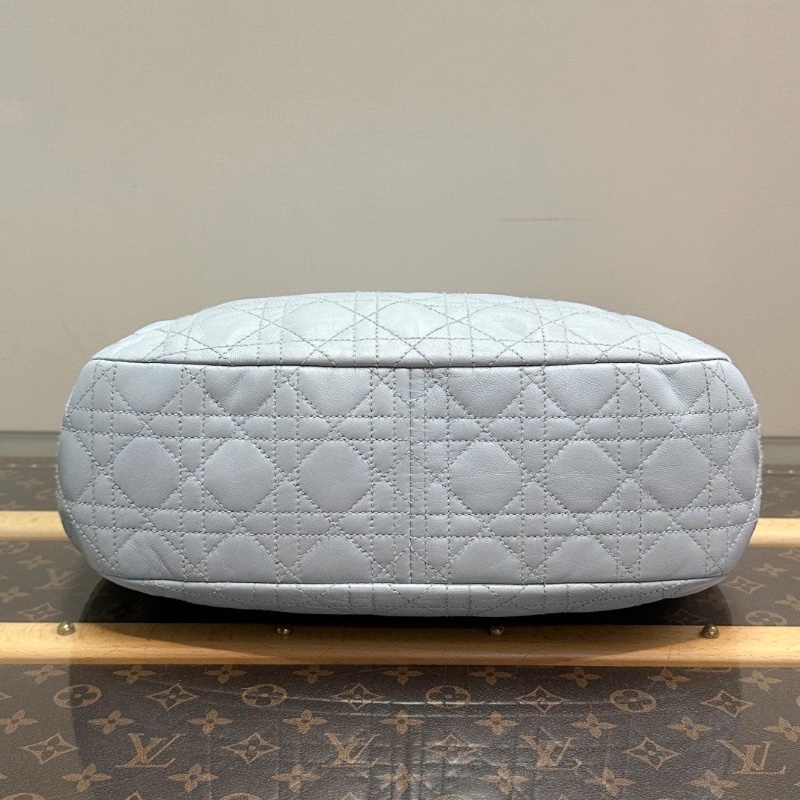 DIOR藍色銀扣菱格紋托特包29*28*9.5 98新配件塵袋-4