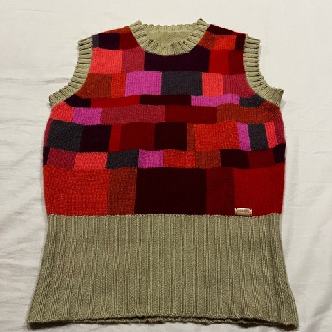 香奈兒100%cashmere格紋背心