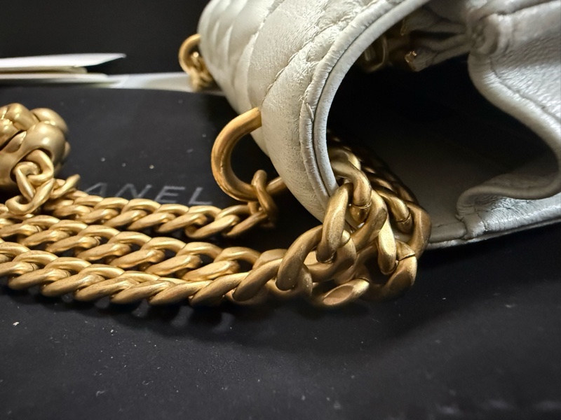 Chanel 山茶花17 cm mini手機包/肩背包 山茶花金色可調節扣-19