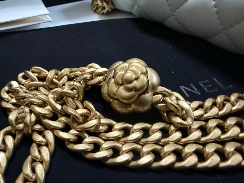 Chanel 山茶花17 cm mini手機包/肩背包 山茶花金色可調節扣-21