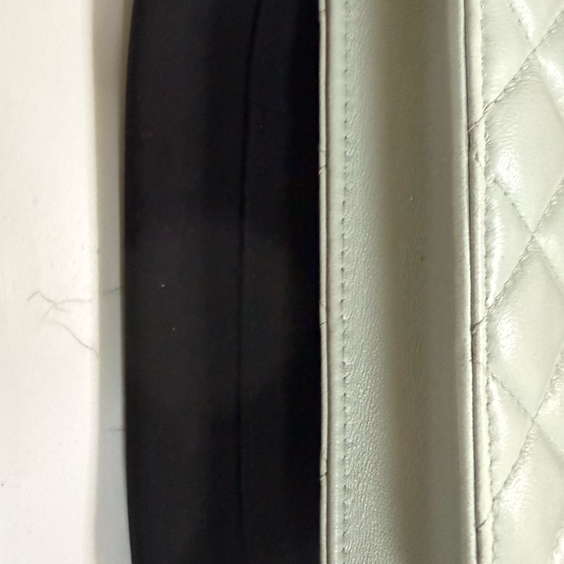 Chanel 山茶花17 cm mini手機包/肩背包 山茶花金色可調節扣-23