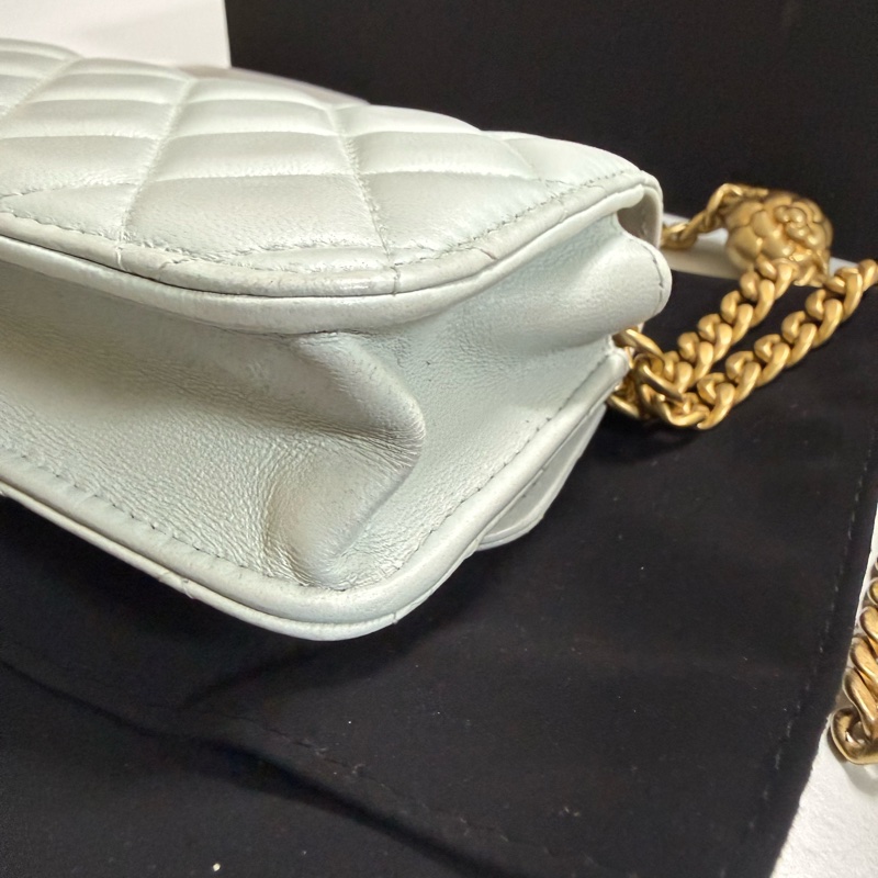 Chanel 山茶花17 cm mini手機包/肩背包 山茶花金色可調節扣-27