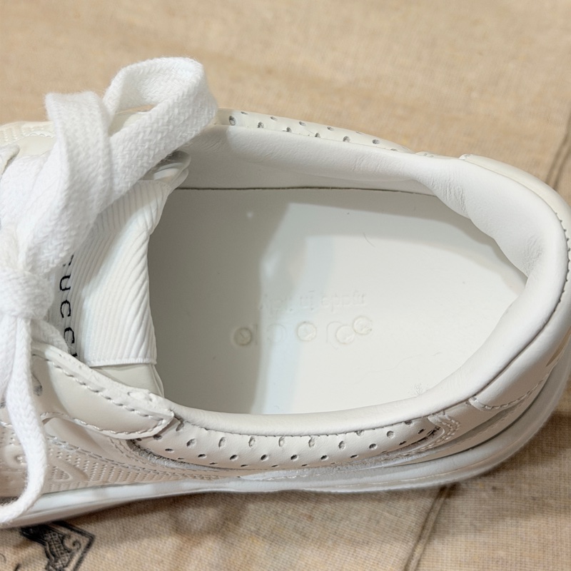 914intheair精品代購『全新閒置』Gucci古馳浮雕GG Logo 厚底餅乾鞋小白鞋-16