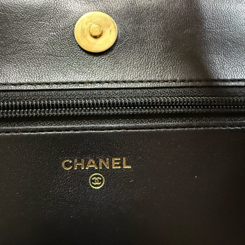 Chanel boy woc-26