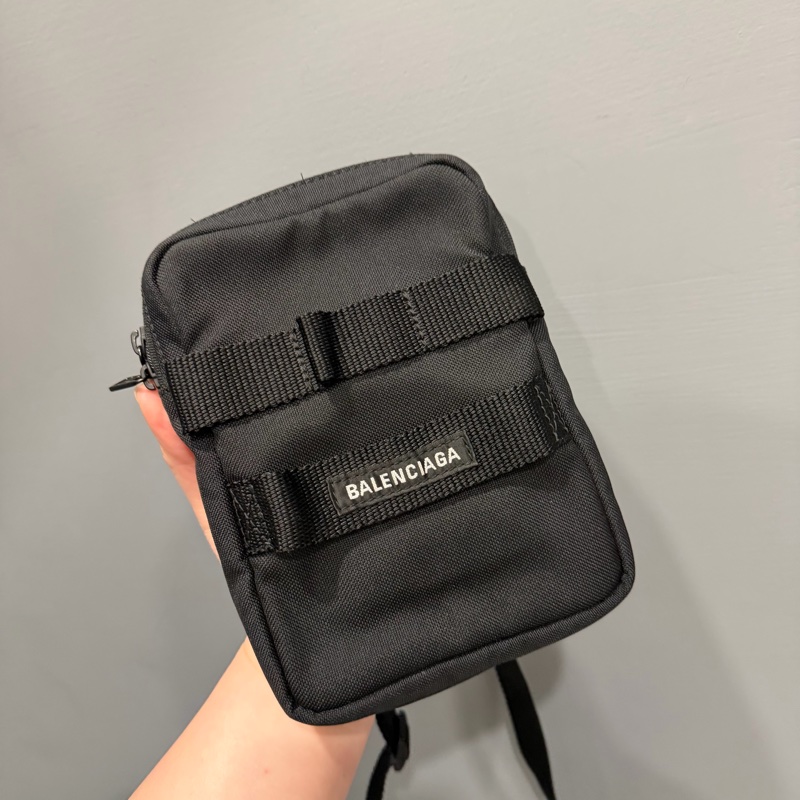 Balenciaga 巴黎世家 尼龍 小包 斜背包 黑-2