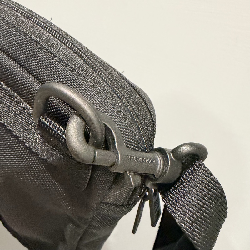 Balenciaga 巴黎世家 尼龍 小包 斜背包 黑-11