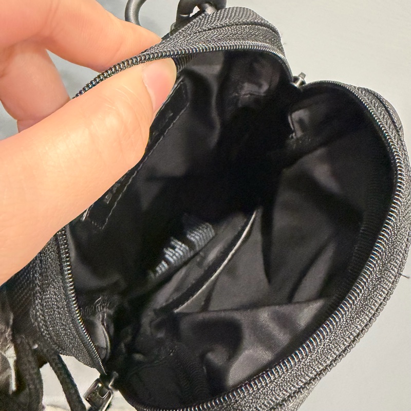 Balenciaga 巴黎世家 尼龍 小包 斜背包 黑-23