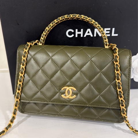 #芯片款 #年末甩貨🀄️超甜 香奈兒手錶woc深綠色金扣 #閒置帶膜