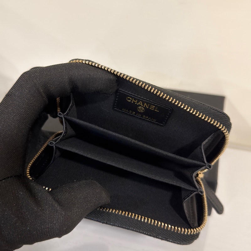 #全新帶膜 #全配🉑送禮 #芯片款 香奈兒黑金勳章款拉鍊零錢包-6