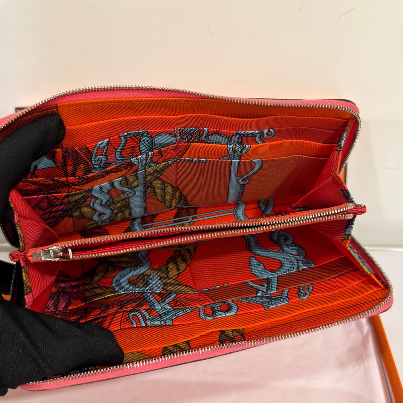 #過年必備🧨 #閒置美包 愛馬仕絲巾拉鏈長夾U刻 #大紅大紫-6