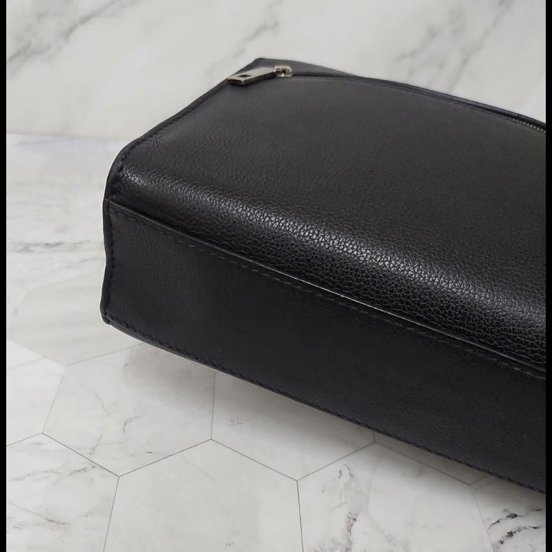 LV Mylockme Chain Pochette小牛皮肩背包 M63471-15