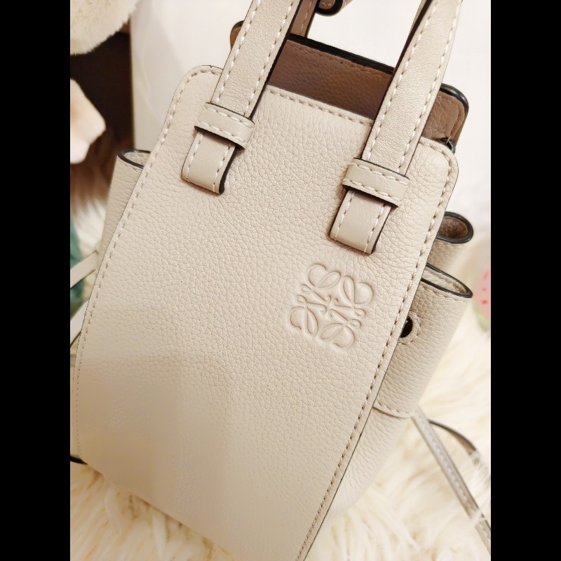 Loewe Mini Hammock 迷你抽繩吊床包-6