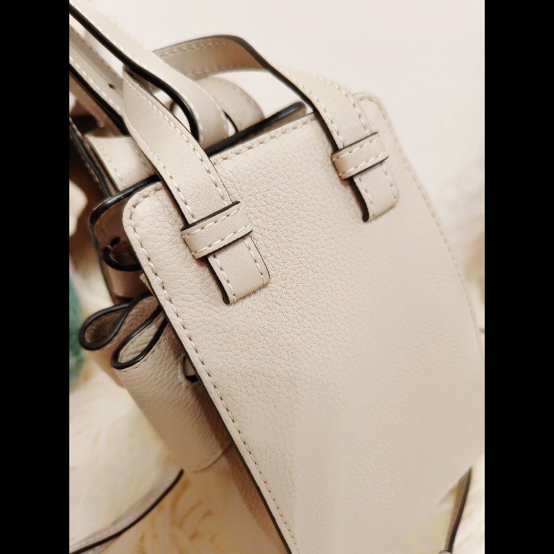 Loewe Mini Hammock 迷你抽繩吊床包-9