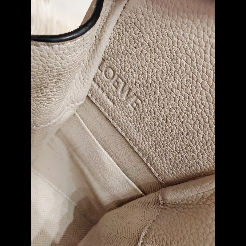 Loewe Mini Hammock 迷你抽繩吊床包-17