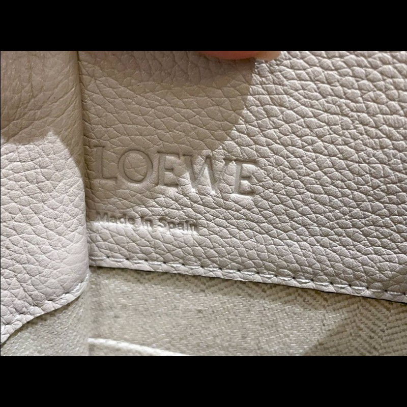 Loewe Mini Hammock 迷你抽繩吊床包-22