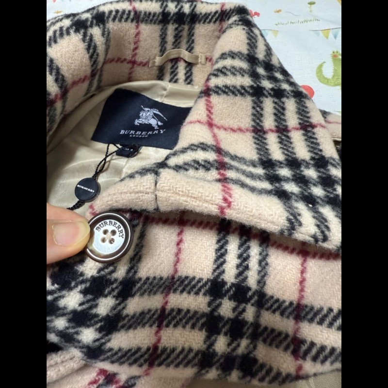 原價9萬8／近新品／Burberry時尚女神羊毛外套-4