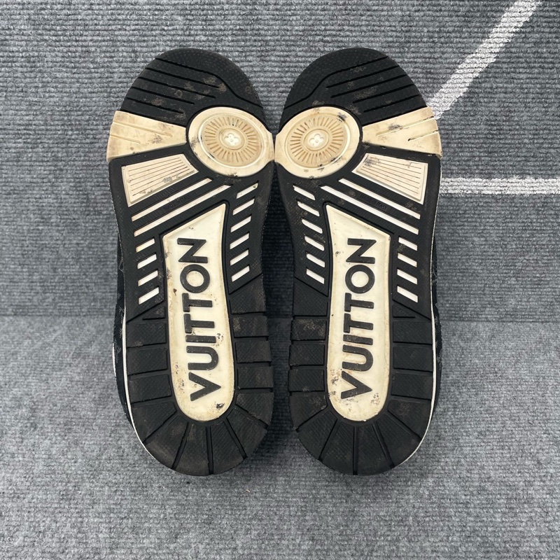 97新 LV 黑白老花牛仔布trainer板鞋8碼=42碼-3