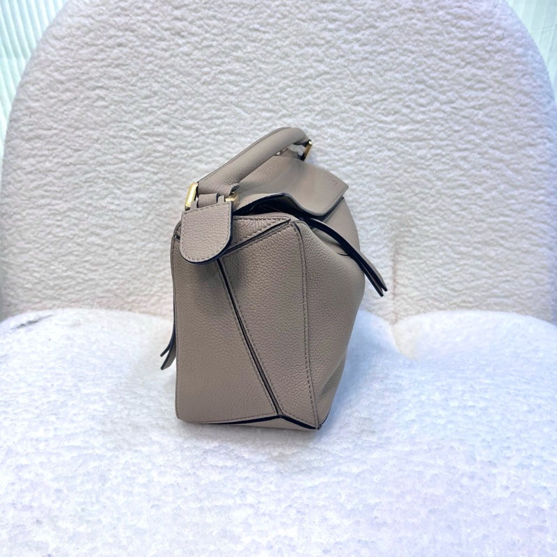 羅易威LOEWE沙色金釦牛皮Puzzle小號手提肩背包-7