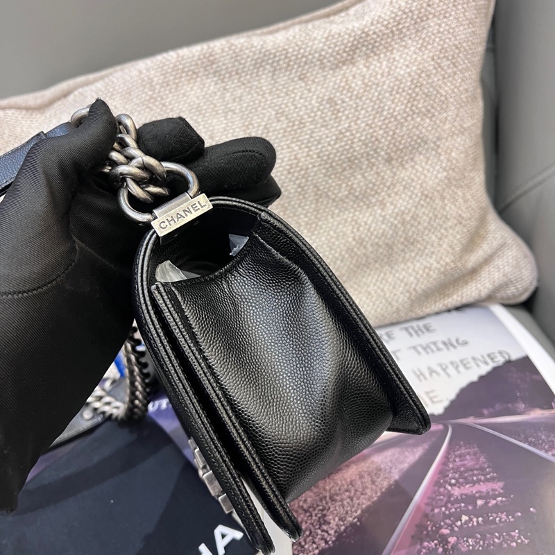 99新 Chanel香奈兒黑銀leboy荔枝紋牛皮小號-3