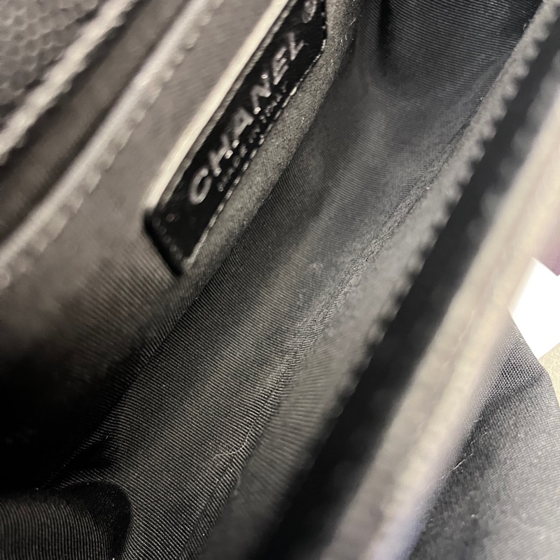 99新 Chanel香奈兒黑銀leboy荔枝紋牛皮小號-12