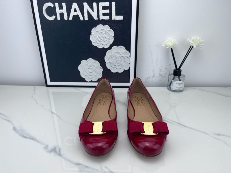 98新 Ferregamo菲拉格慕 酒紅平底鞋 37碼-1