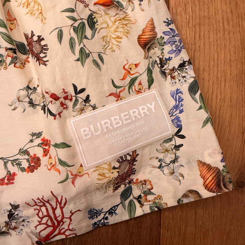 Burberry Kids 海洋風碎花無袖洋裝|8Y / 128cm|米色底 多彩印花|正品-11