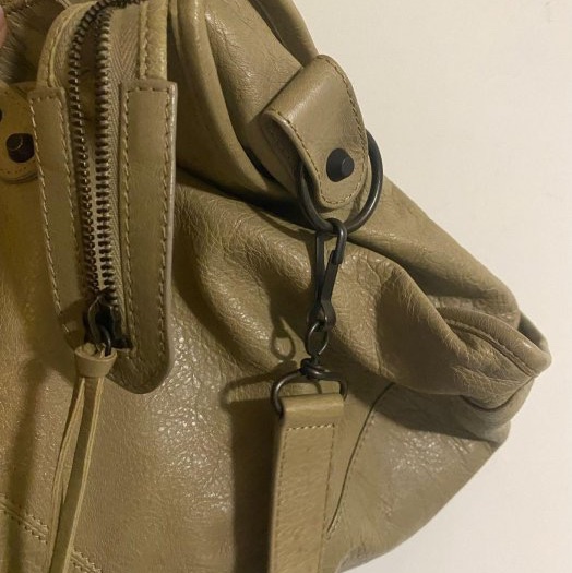 限時特價✅好裝 超美色 大款 日常 旅行包  巴黎世家 機車包 真品 容量大 Balenciaga 奶茶色 大地色 包美 好搭 容量有 經典包款-6