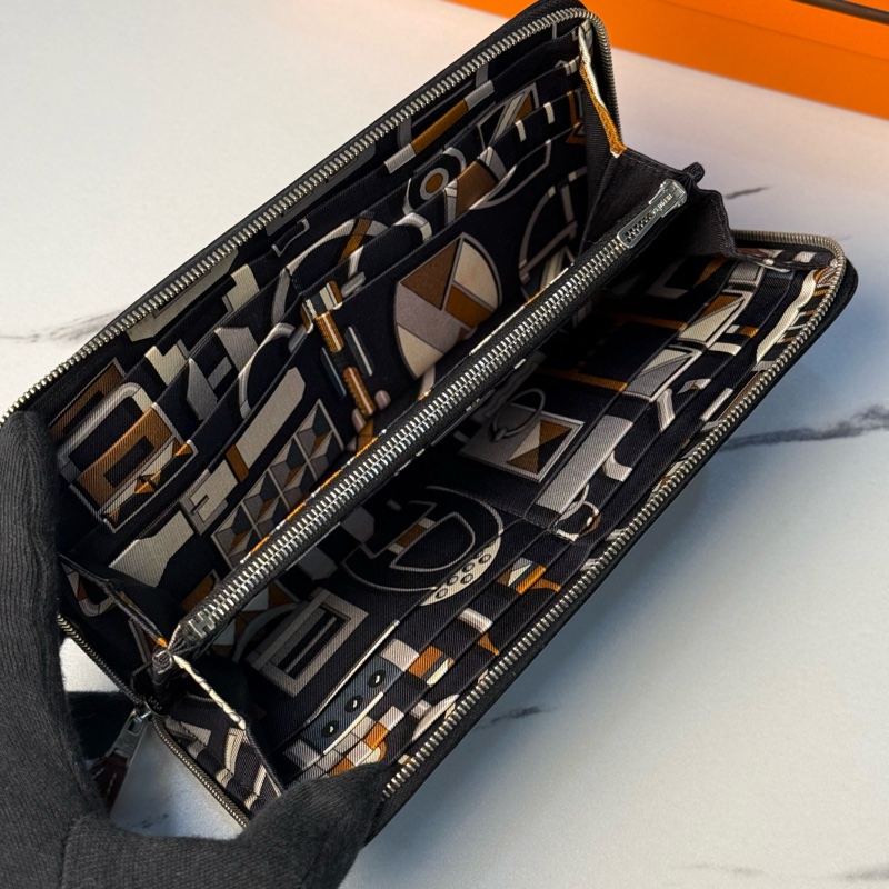 Hermès Silk’In 黑色絲巾長夾｜設計藍圖內襯款-6