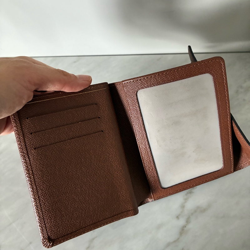 Lv 曼哈頓鎖頭短夾-17