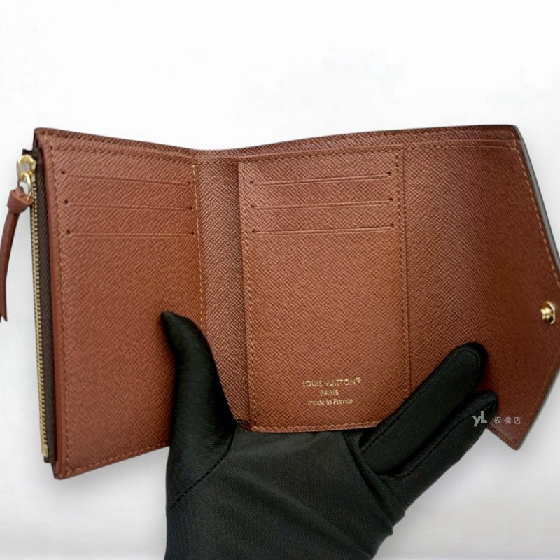 S5259-LV Victorine原花下蓋三折短夾M62472-6