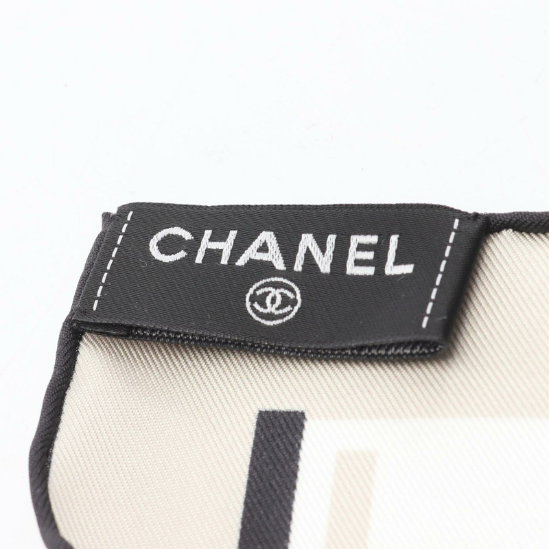 香奈兒 COCO 標誌絲巾，米色、黑色、白色，二手女款-1