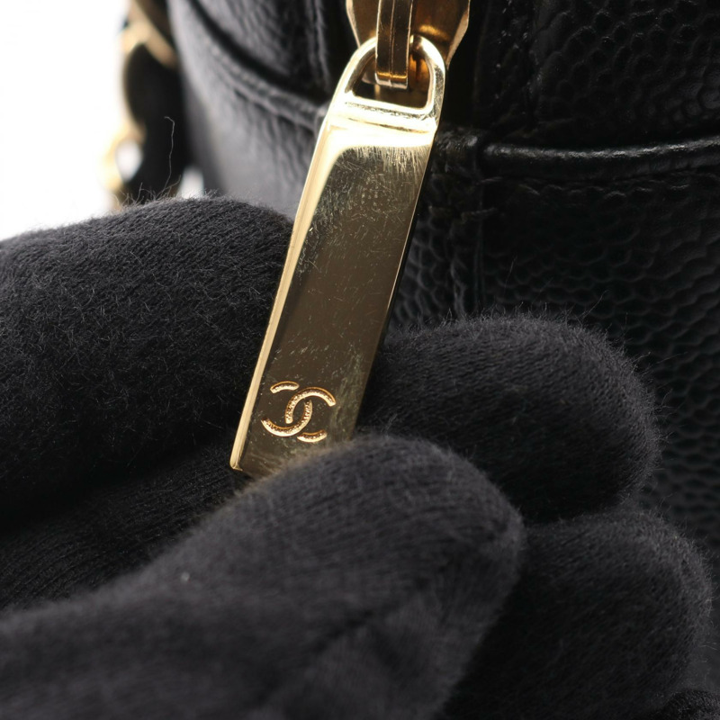 香奈兒 (CHANEL) Matelasse 鏈條肩背包，粒面小牛皮，黑色，二手，女士，金色五金 CC-7