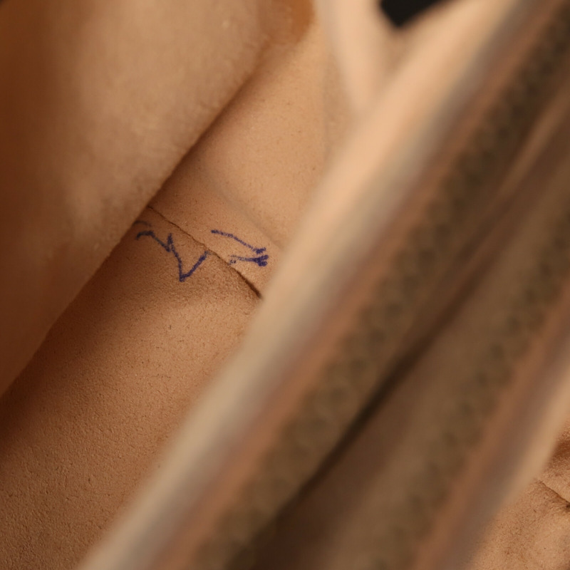 GUCCI 牛皮皮革GG Marmont Top Handle金扣手挽肩背兩用袋-13