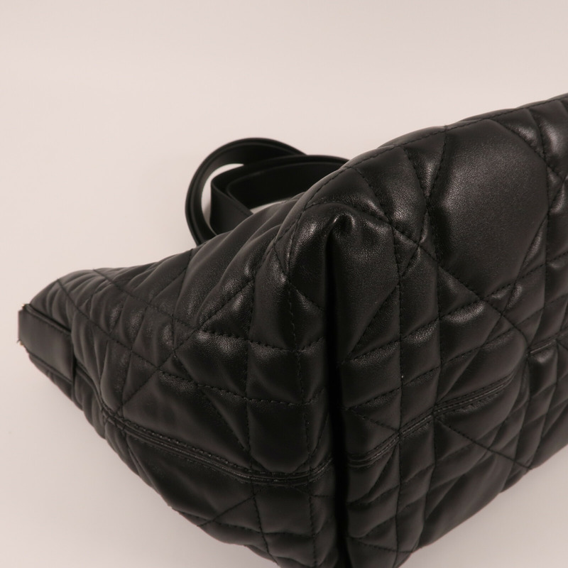 Dior 羊皮皮革Toujours Medium金扣手挽袋-6