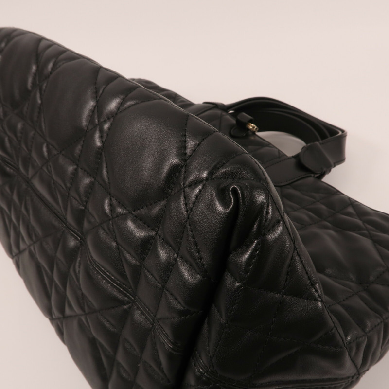 Dior 羊皮皮革Toujours Medium金扣手挽袋-7