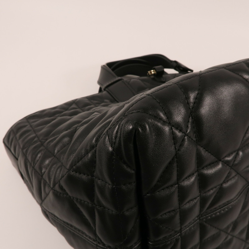 Dior 羊皮皮革Toujours Medium金扣手挽袋-8