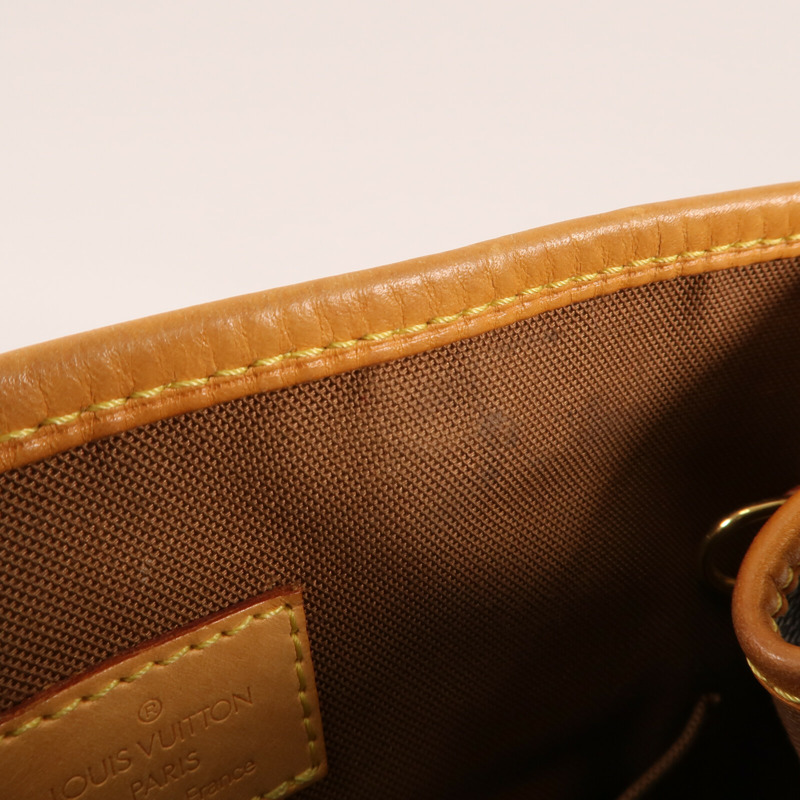 LOUIS VUITTON Monogram Batignolles Vertical金扣手挽袋-12