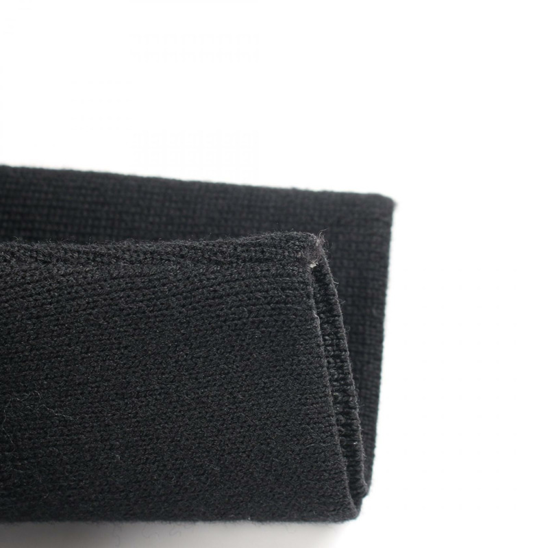 LOEWE Anagram 短版針織衫，羊毛材質，黑色，二手，女款 XS 碼-6