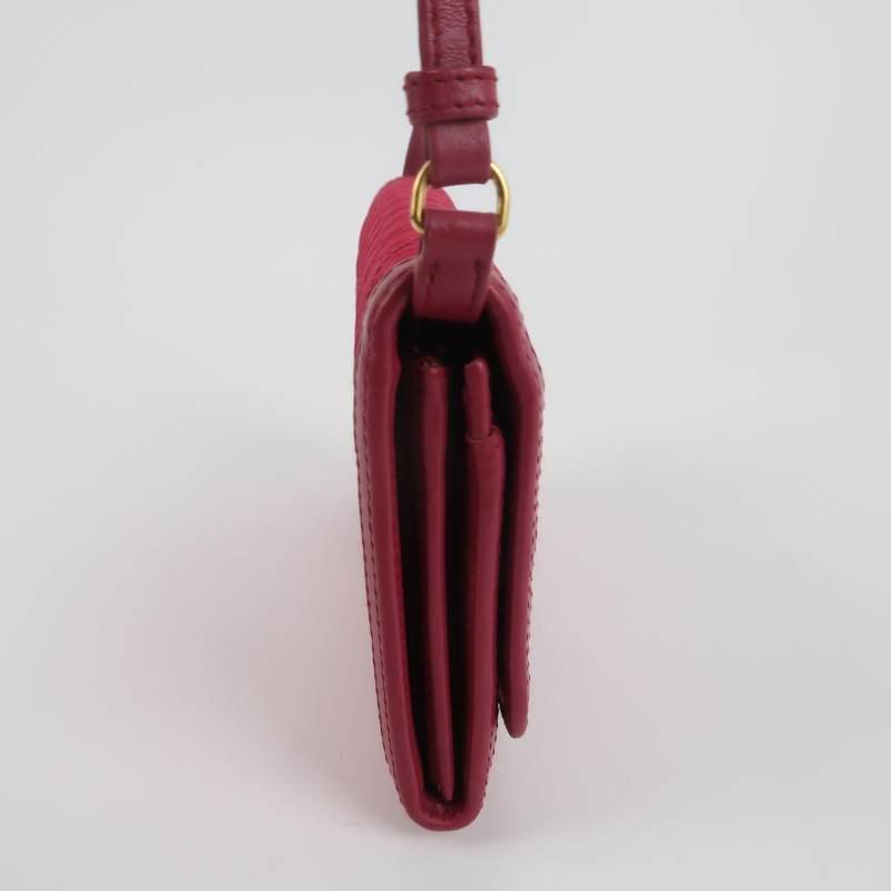 Prada牛皮尼龍布菱格絎縫字母Logo斜挎包單肩包-3