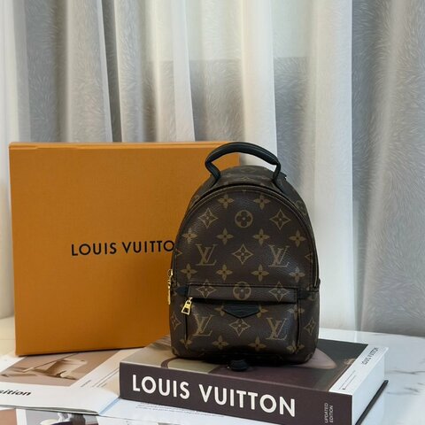 LOUIS VUITTON Palm Springs後背包 - Mini