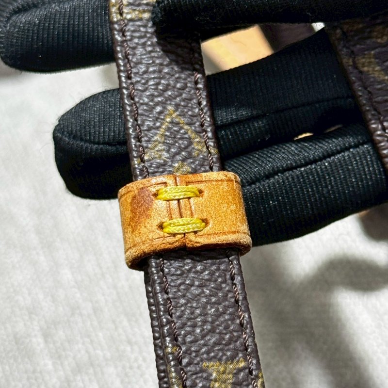 Louis Vuitton Vintage 相機包-27