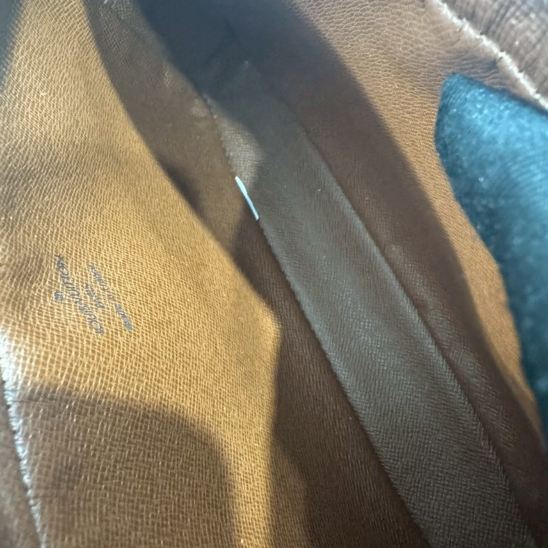 Louis Vuitton Vintage 相機包-39