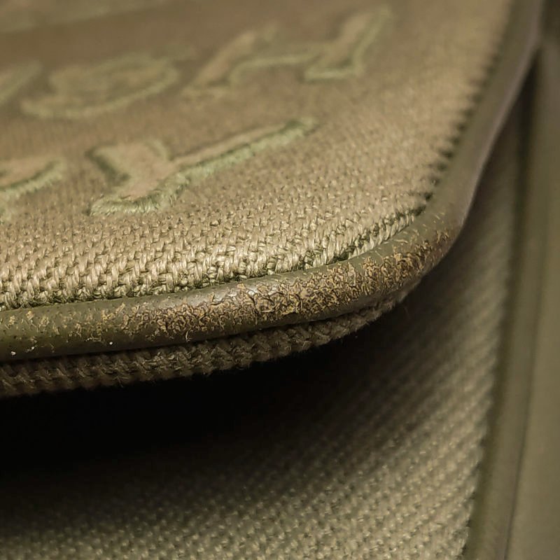 Burberry Lola蘿納包小號羊皮帆布TB標識字母logo斜挎包單肩包-13