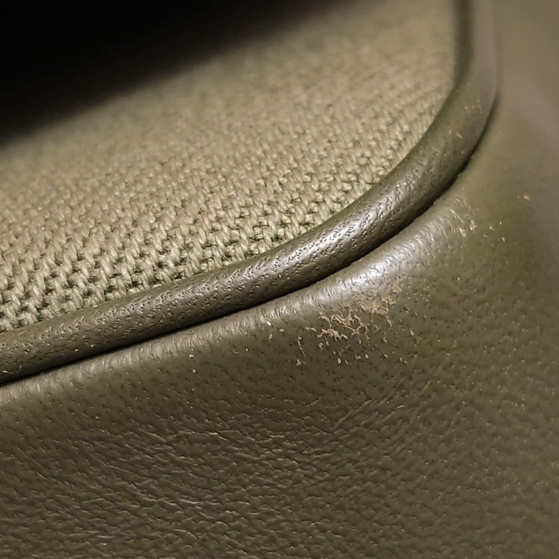 Burberry Lola蘿納包小號羊皮帆布TB標識字母logo斜挎包單肩包-14