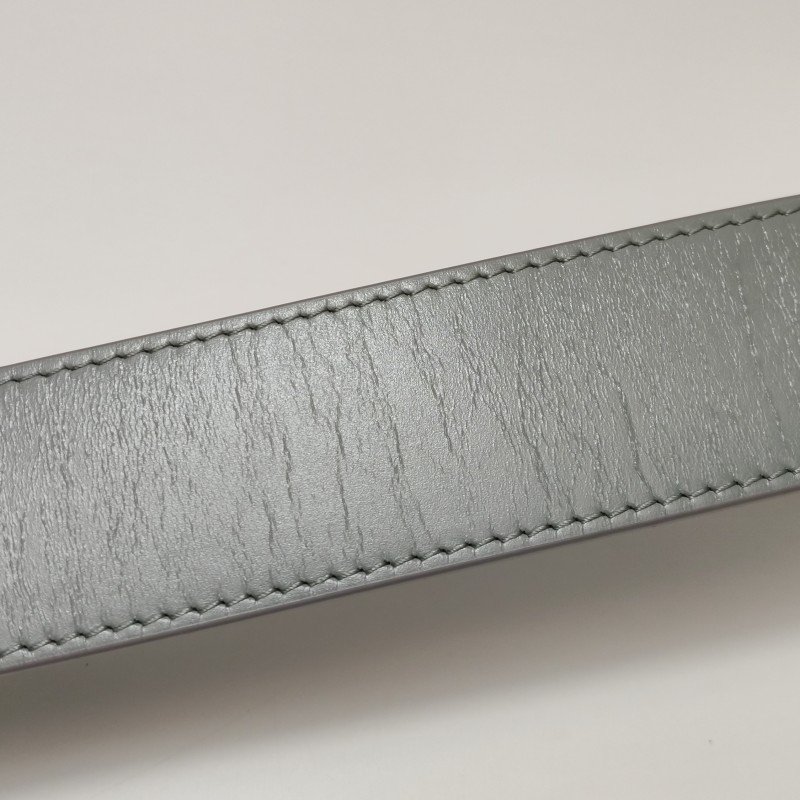 Dior 30 Montaigne蒙田包迷你牛皮純色CD標誌斜挎包單肩包-18