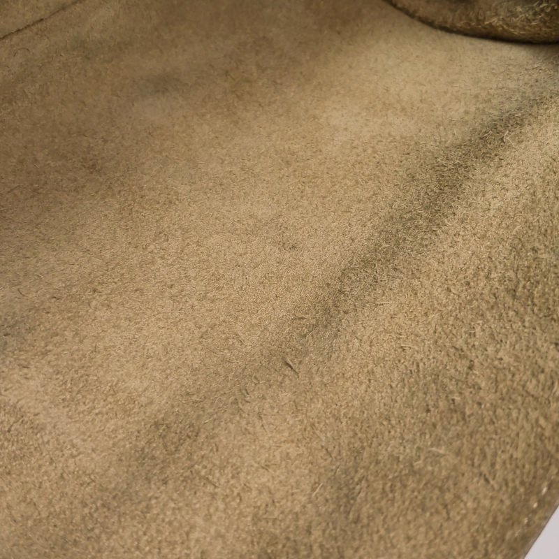 Loewe牛皮拼色logo標識金屬扣斜挎包單肩包-9